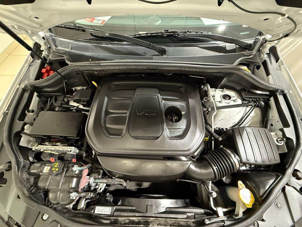 used 2021 Jeep Grand Cherokee car, priced at $19,997