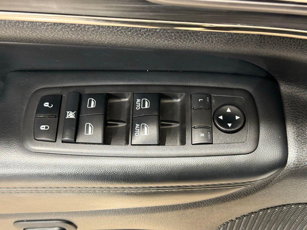 used 2021 Jeep Grand Cherokee car, priced at $19,997