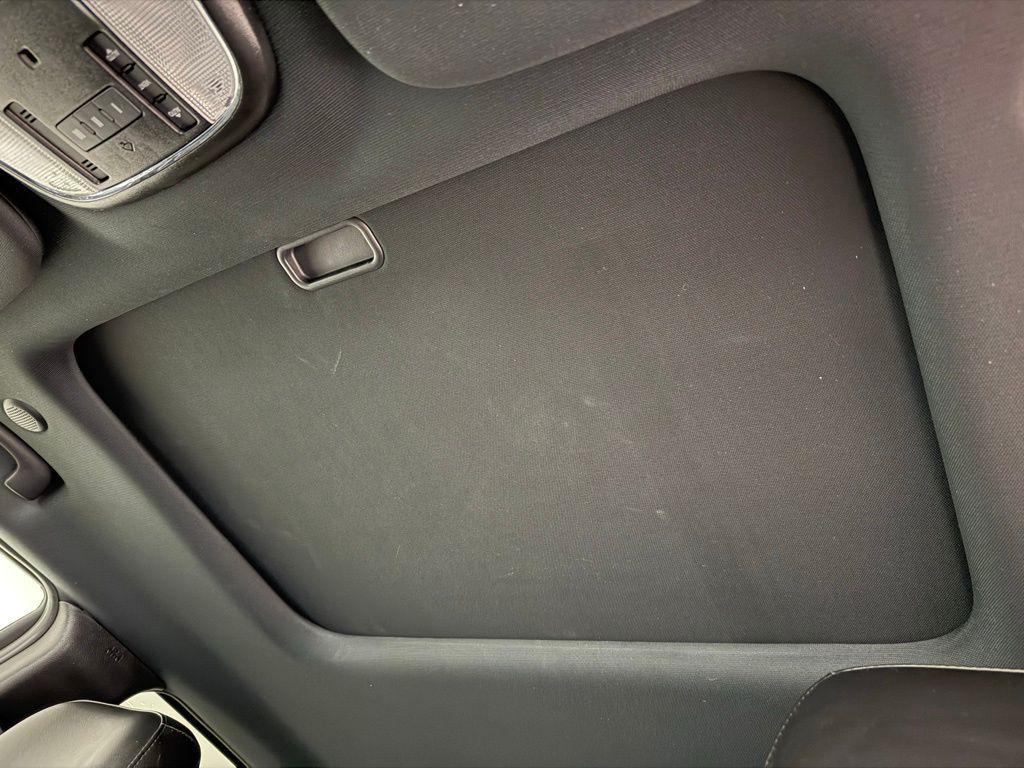 used 2021 Jeep Grand Cherokee car, priced at $19,997