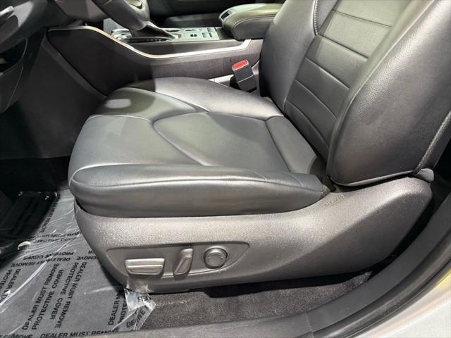used 2022 Toyota Highlander car, priced at $36,982