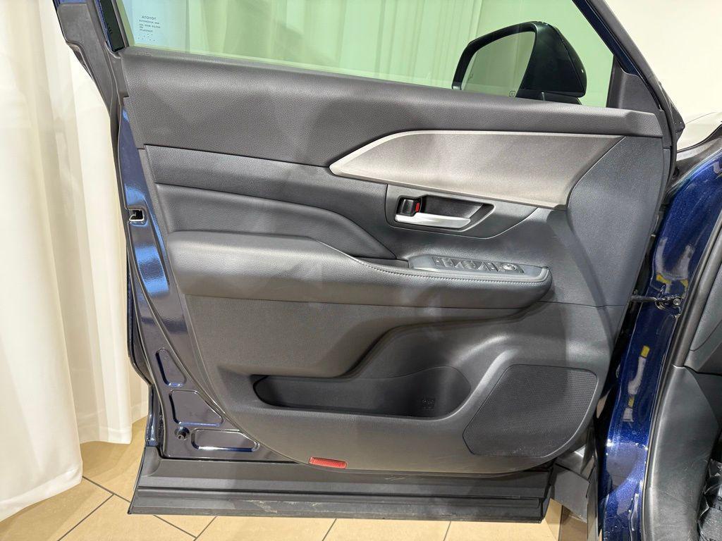used 2024 Toyota Grand Highlander Hybrid car, priced at $48,992