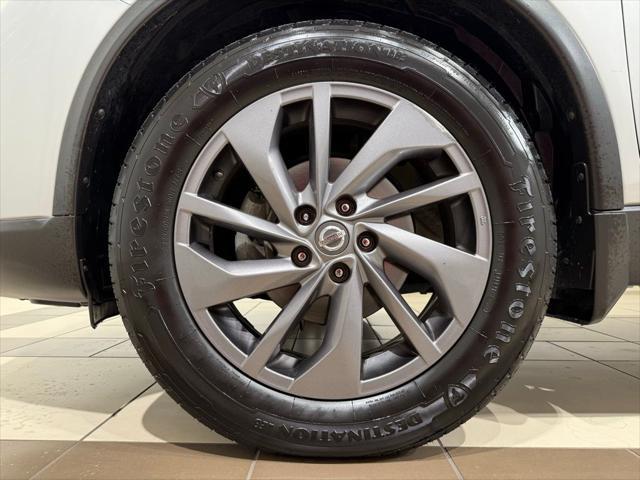 used 2016 Nissan Rogue car, priced at $14,982