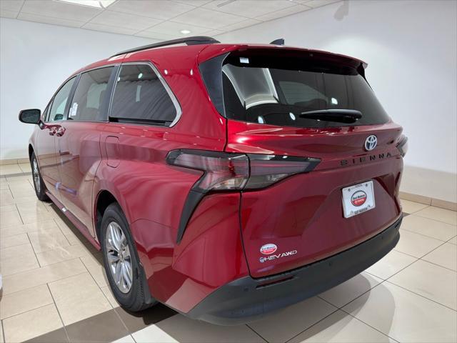 new 2025 Toyota Sienna car, priced at $48,485
