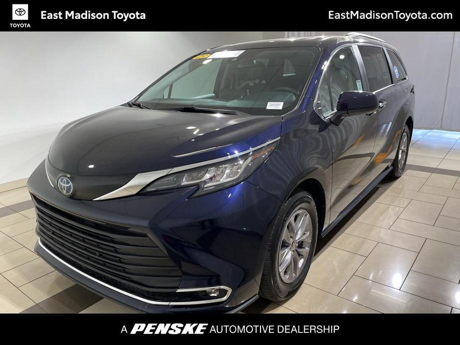 used 2023 Toyota Sienna car, priced at $44,997