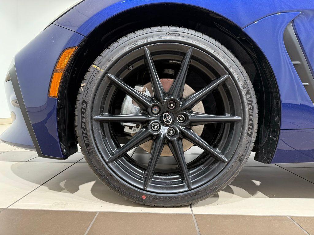 new 2025 Toyota GR86 car, priced at $34,184