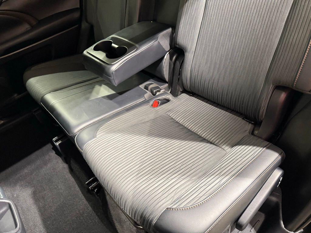 used 2019 Toyota Highlander car, priced at $20,813