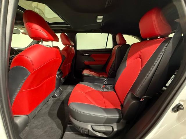 used 2023 Toyota Highlander car, priced at $42,992