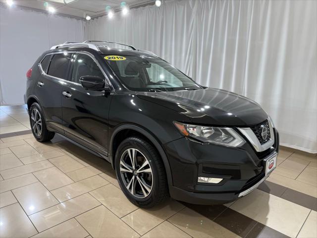 used 2019 Nissan Rogue car, priced at $15,417