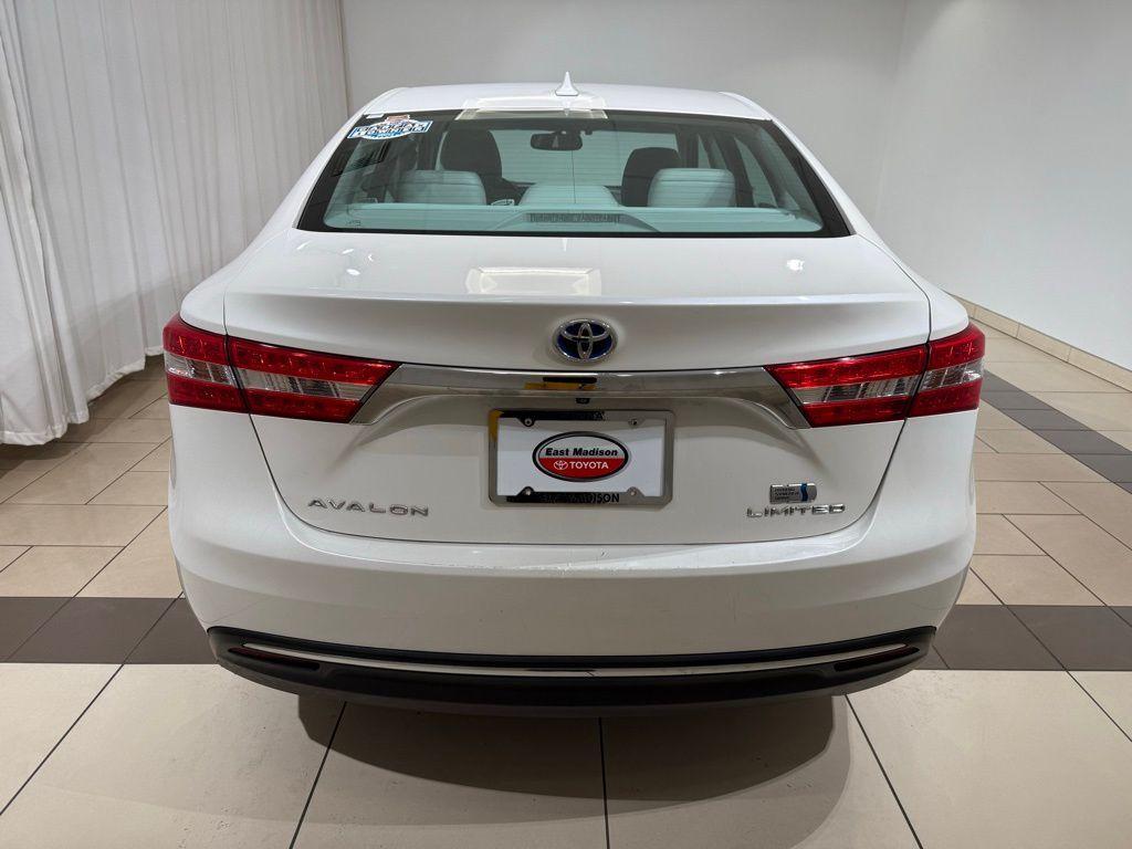 used 2014 Toyota Avalon Hybrid car, priced at $15,942