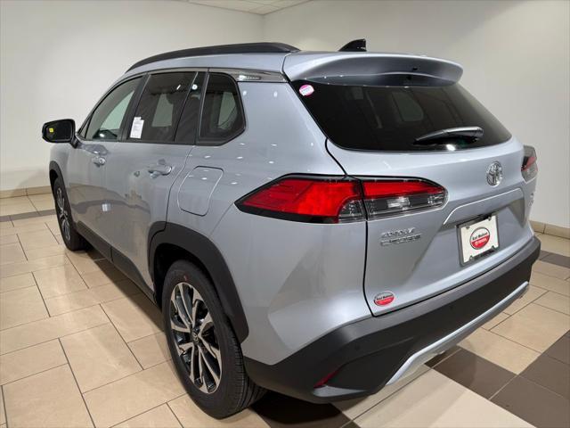new 2025 Toyota Corolla Cross car, priced at $34,074