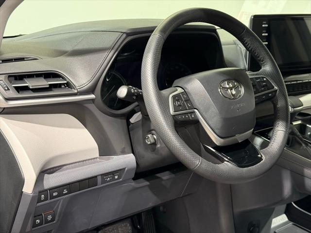 used 2023 Toyota Sienna car, priced at $50,993