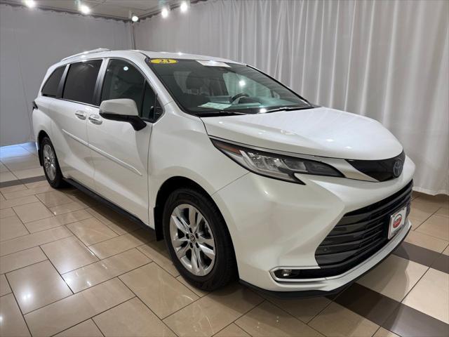 used 2023 Toyota Sienna car, priced at $50,993