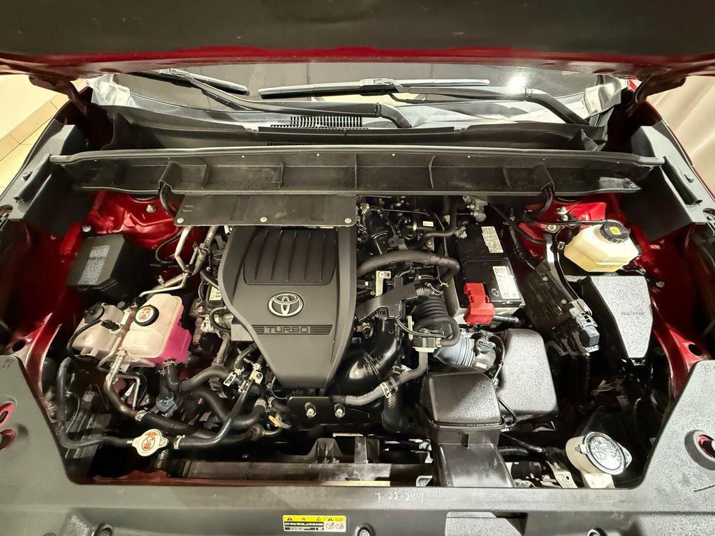 used 2023 Toyota Highlander car, priced at $37,713