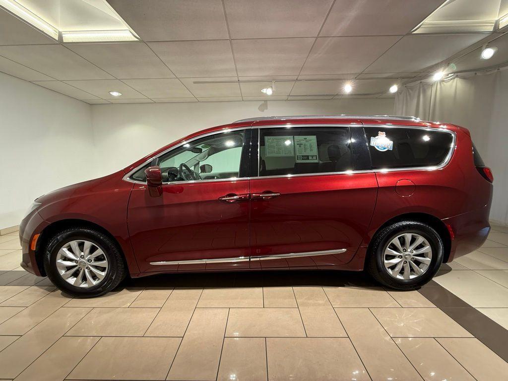 used 2018 Chrysler Pacifica car, priced at $14,704