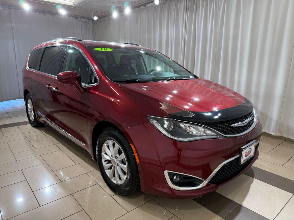 used 2018 Chrysler Pacifica car, priced at $14,704