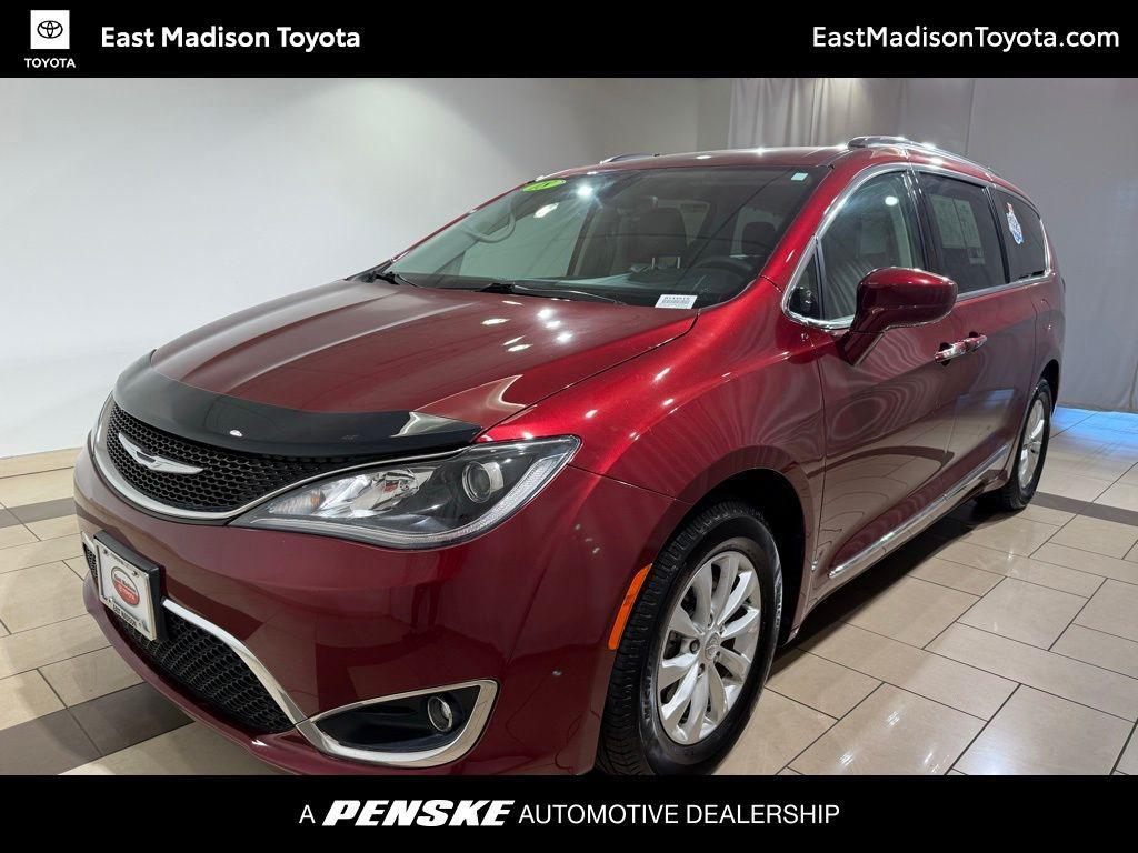 used 2018 Chrysler Pacifica car, priced at $14,704