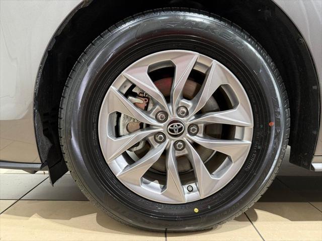used 2024 Toyota Sienna car, priced at $50,993