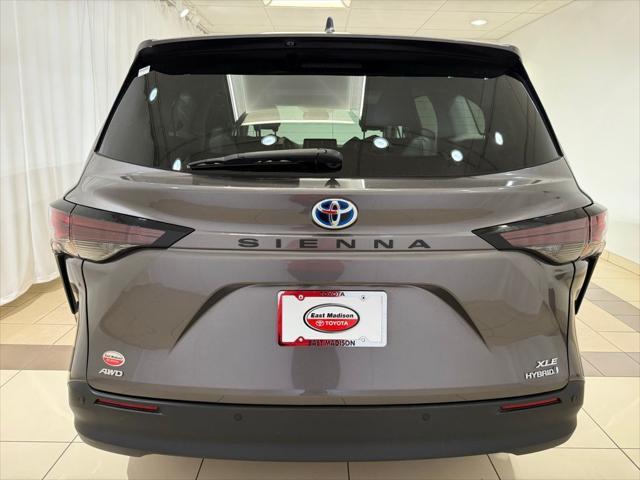 used 2024 Toyota Sienna car, priced at $50,993