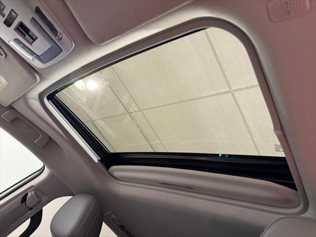 used 2024 Toyota Sienna car, priced at $50,993