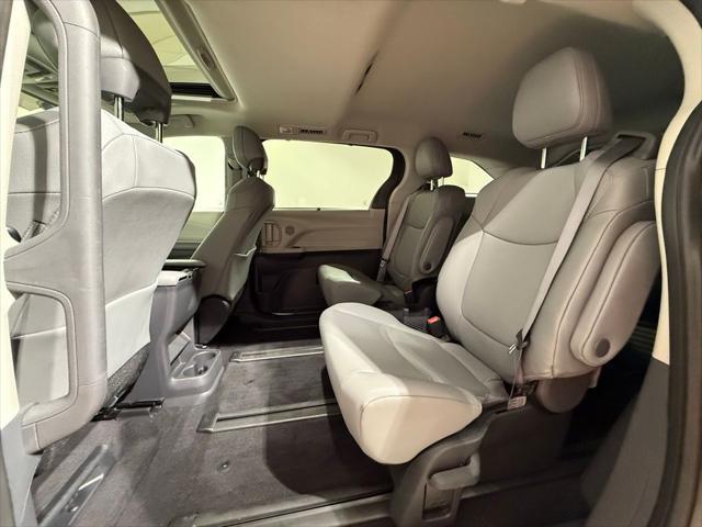 used 2024 Toyota Sienna car, priced at $50,993