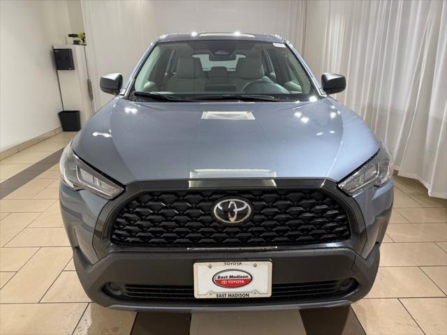 new 2025 Toyota Corolla Cross car, priced at $27,084