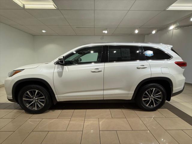 used 2018 Toyota Highlander car, priced at $22,803