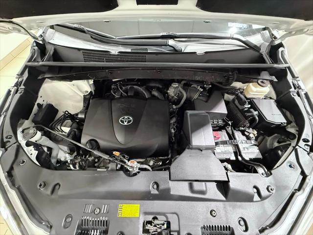 used 2018 Toyota Highlander car, priced at $22,803