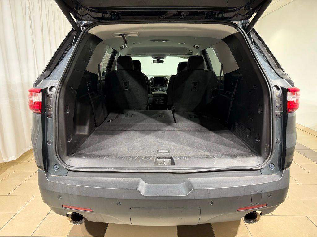 used 2020 Chevrolet Traverse car, priced at $19,683