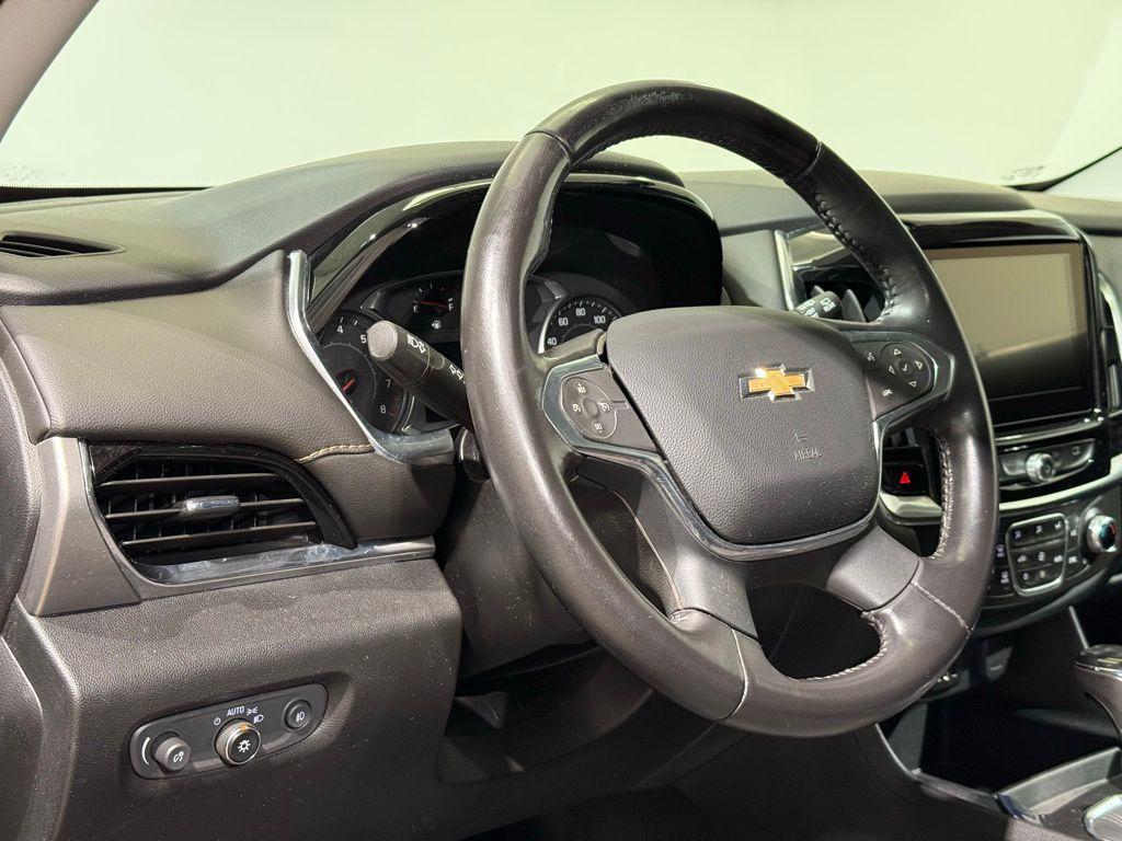 used 2020 Chevrolet Traverse car, priced at $19,683