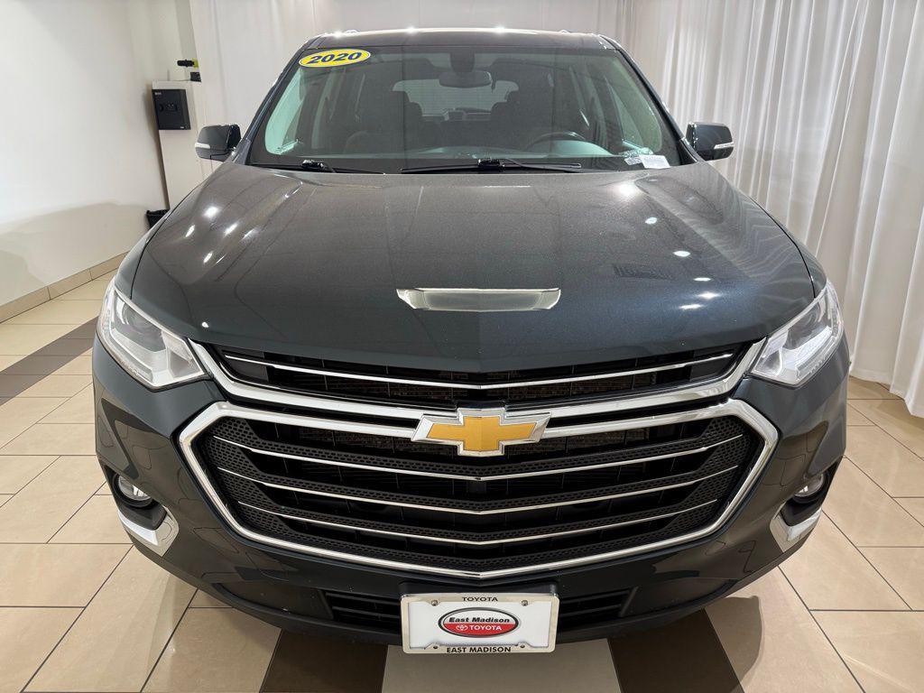 used 2020 Chevrolet Traverse car, priced at $19,683