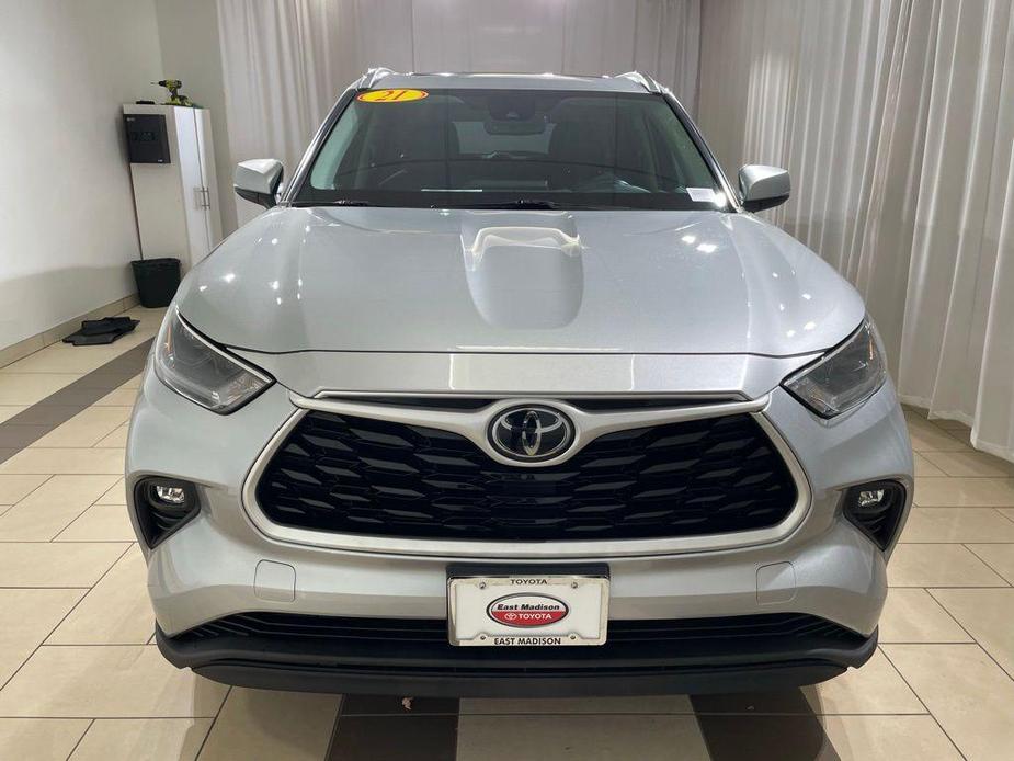 used 2021 Toyota Highlander car, priced at $38,703