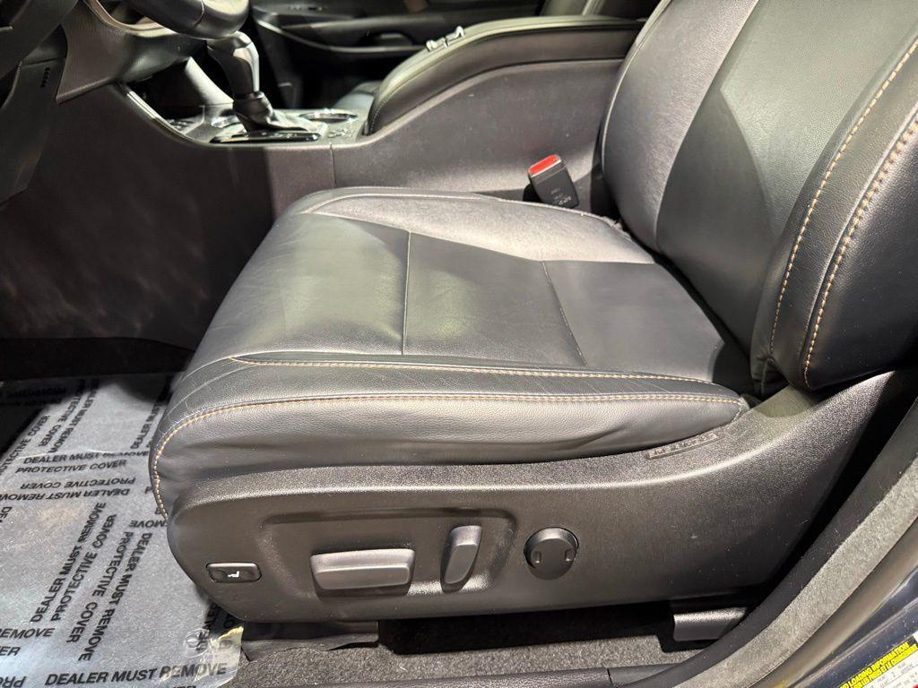 used 2018 Toyota Highlander car, priced at $27,882