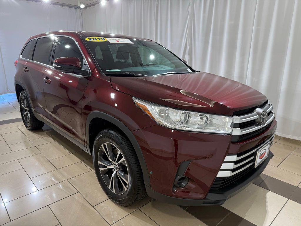used 2019 Toyota Highlander car, priced at $25,992