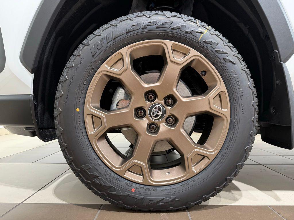 new 2025 Toyota RAV4 Hybrid car, priced at $39,200
