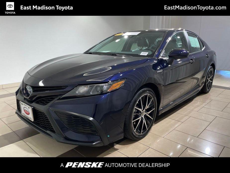 used 2021 Toyota Camry Hybrid car, priced at $29,418