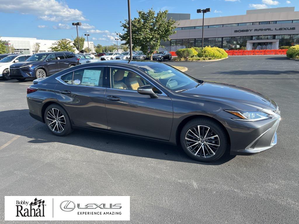 new 2025 Lexus ES 300h car, priced at $49,765