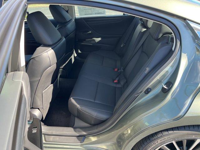 new 2025 Lexus ES 350 car, priced at $47,515