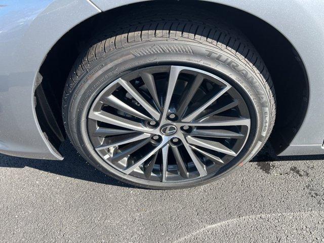 new 2025 Lexus ES 350 car, priced at $50,225