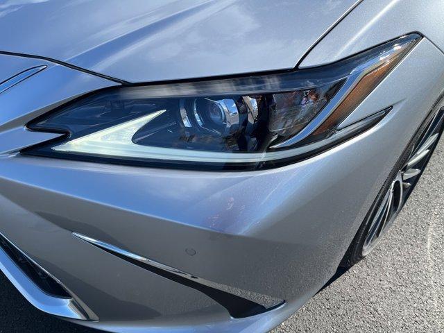 new 2025 Lexus ES 350 car, priced at $50,225