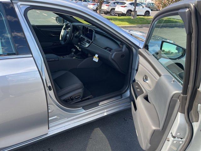 new 2025 Lexus ES 350 car, priced at $50,225