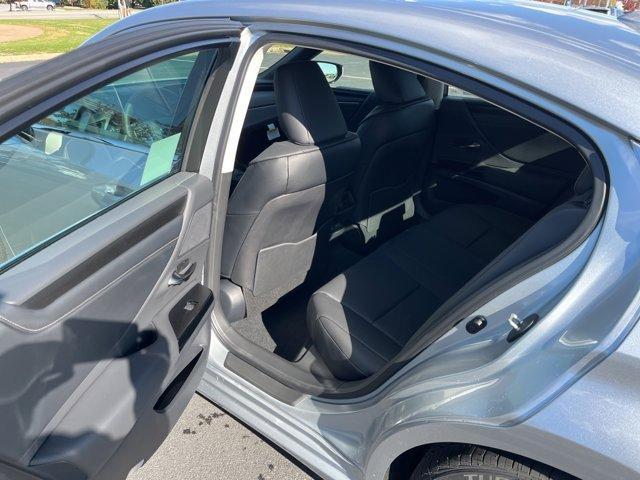 new 2025 Lexus ES 350 car, priced at $50,225