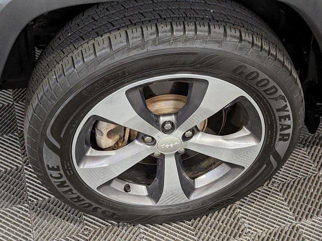 used 2019 Jeep Cherokee car, priced at $19,950