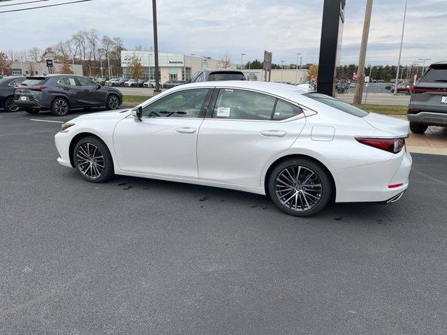 new 2025 Lexus ES 350 car, priced at $49,844