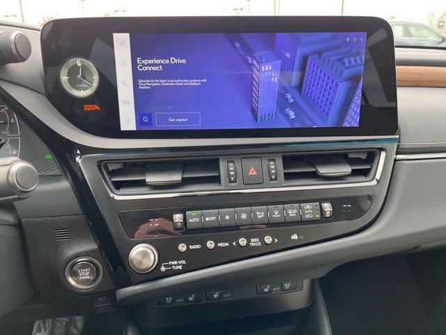 new 2025 Lexus ES 350 car, priced at $49,844