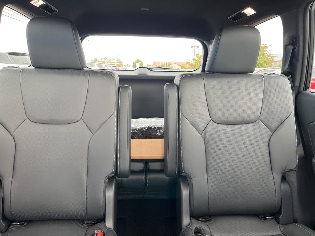 new 2026 Lexus TX 500h car, priced at $73,194