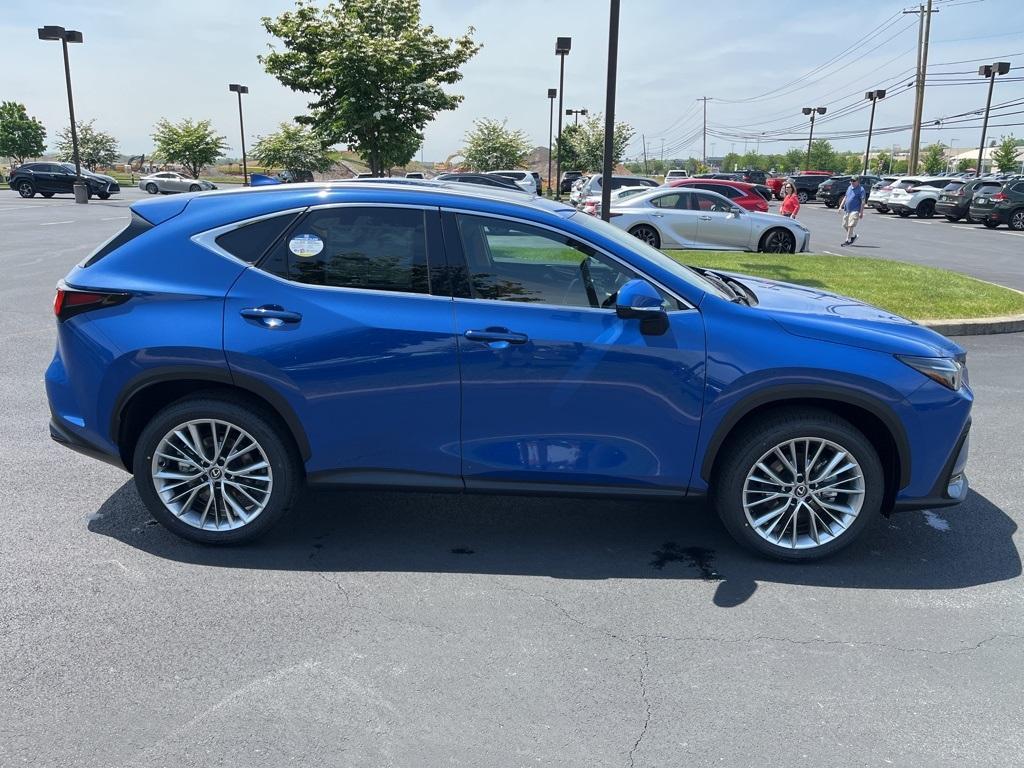 new 2025 Lexus NX 350 car