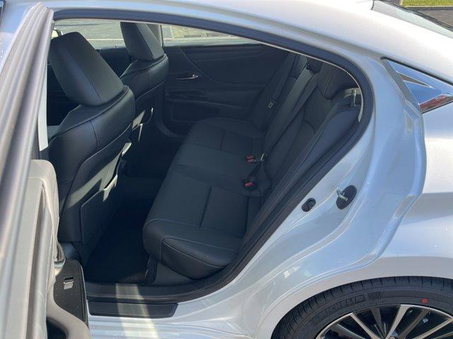 new 2025 Lexus ES 350 car, priced at $50,225