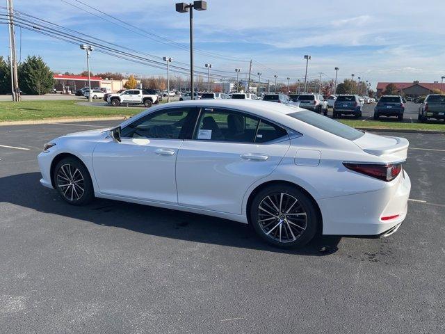 new 2025 Lexus ES 350 car, priced at $50,225