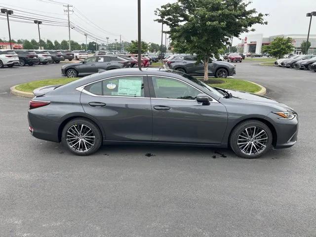new 2025 Lexus ES 300h car, priced at $50,705