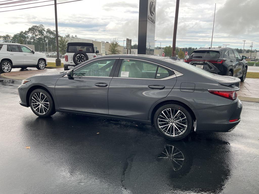 new 2025 Lexus ES 350 car, priced at $50,889